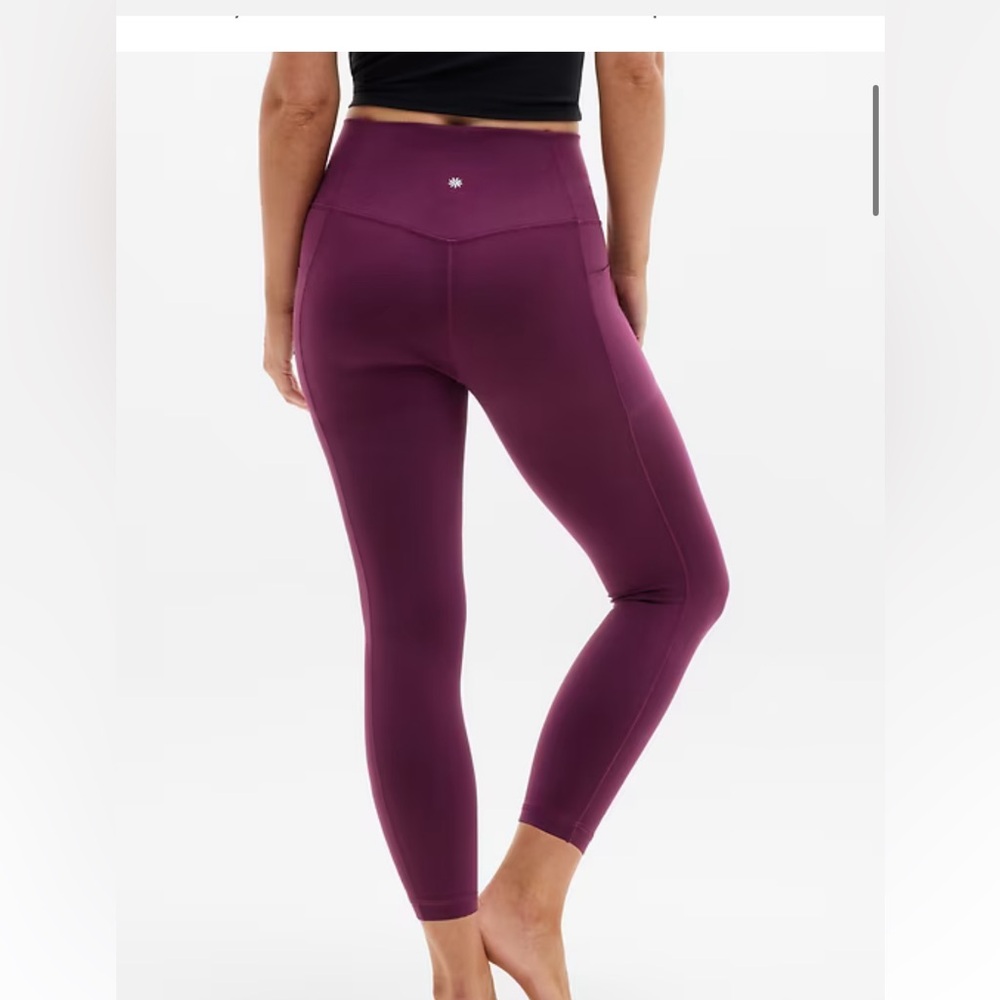 Athleta salutation stash high rise 7/8 leggings with pockets maroon XS